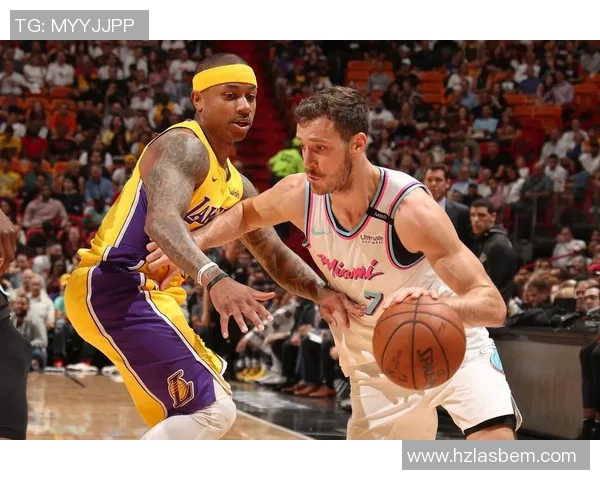 无力回天！托马斯全场25中11，三分12中5砍下40分