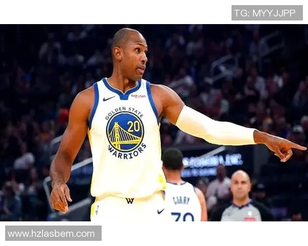 比尔首秀惊艳！快船险胜勇士！桑德斯大惊喜，库里空砍20+4+5