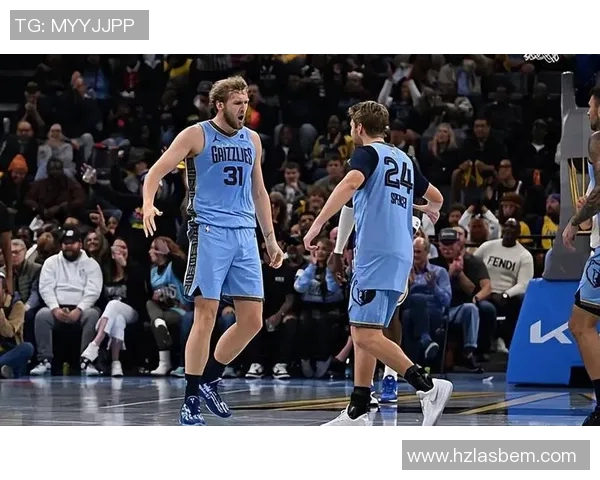 兰代尔高效表现助灰熊紧咬独行侠